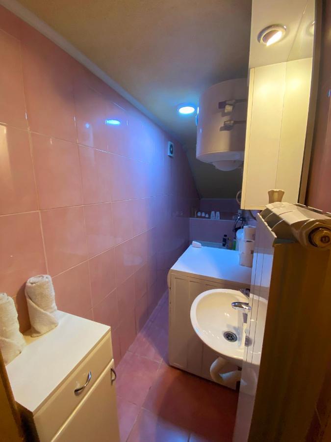 דירות טוזלה Apartman Benjamin מראה חיצוני תמונה